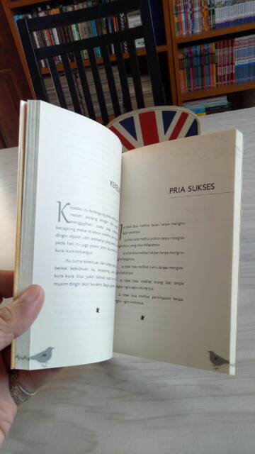 Buku Matinya Burung Burung Kumpulan Cerita Sangat Pendek Amerika Latin Oleh Ronny Agustinus Shopee Indonesia