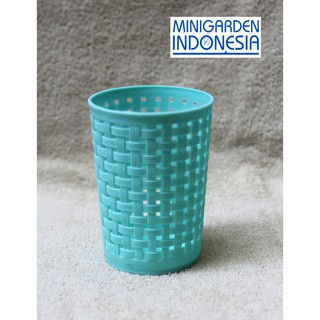 Pot Vas Bunga Artificial 9 x 12 cm MGI KADO 384 tempat Pot Vas Bunga Artificial 9 x 12 cm MGI KADO 384 tempat