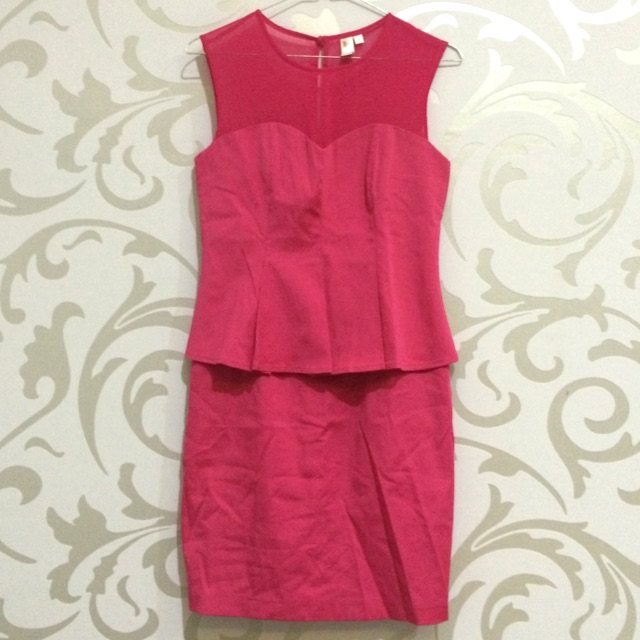 Preloved Fuschia Peplum Dress