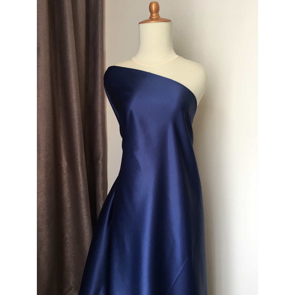 Kain Satin Velvet Premium Warna Biru Navy Dongker Bahan Seragaman Bahan Furing Bisa untuk Background Backdrop Foto Produk