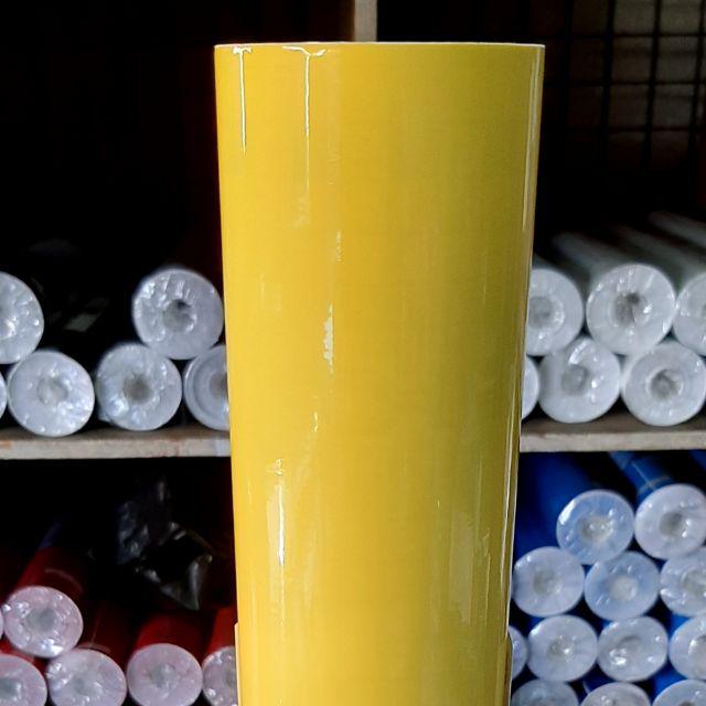 -Kuning lemon glossy