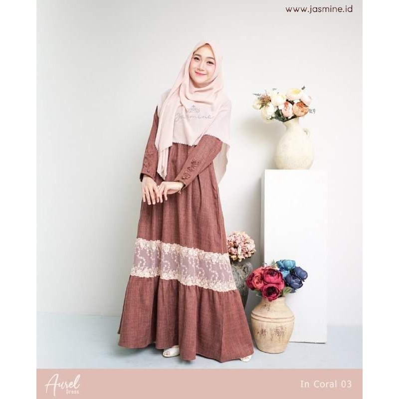 Aurel dress by jasmine