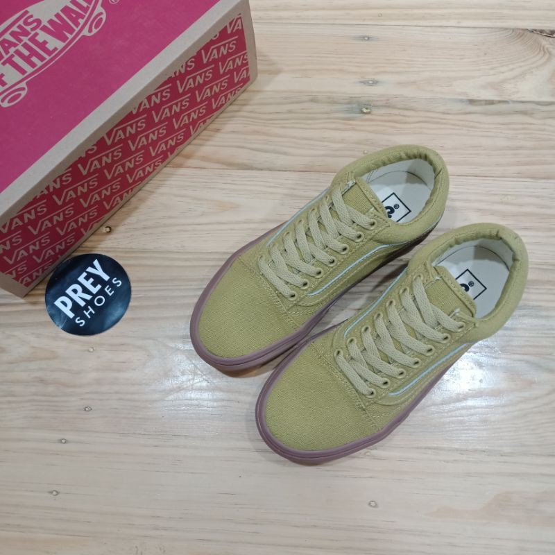 VANS OLD SKOOL IVY GREEN LIGHT GUM
