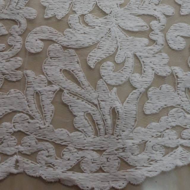Bahan Brokat Prada