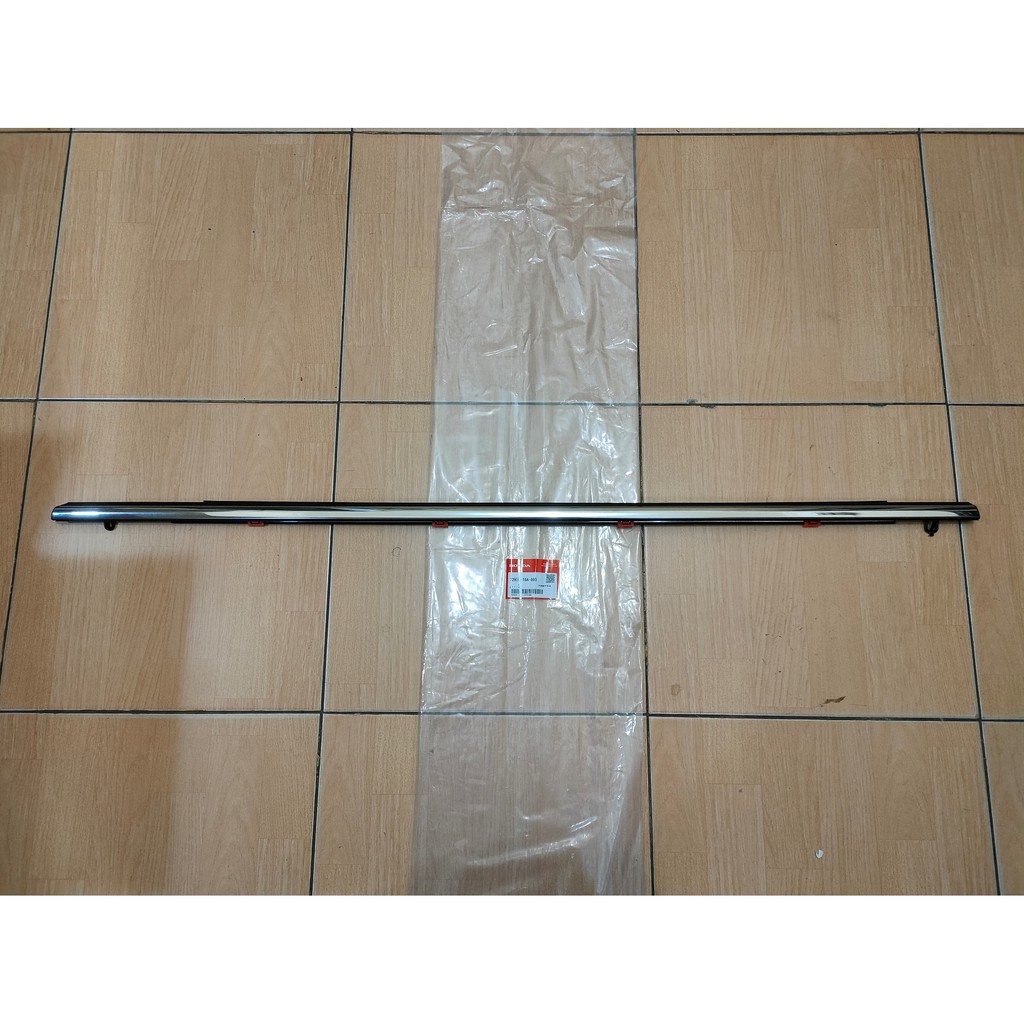 Pelipit Kaca Pintu Belakang ACCORD 2015-2020