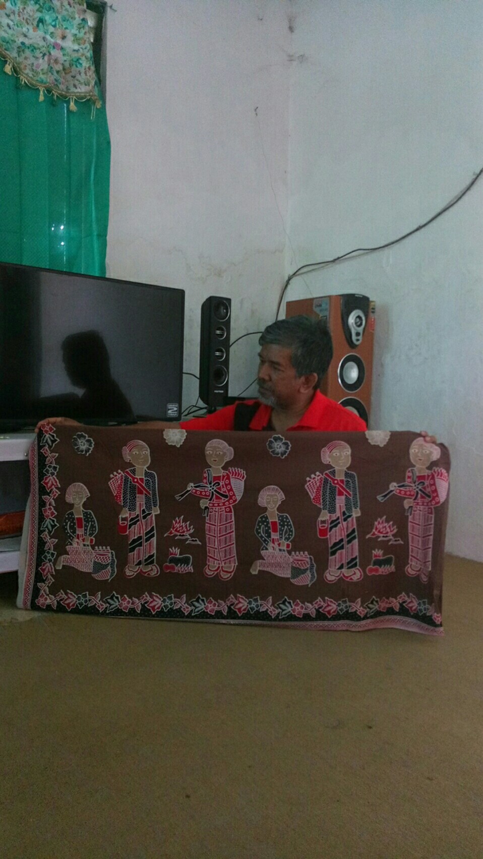 Batik Solo Batik Jamu Gendong Coklat Tumpal Putih Sks1