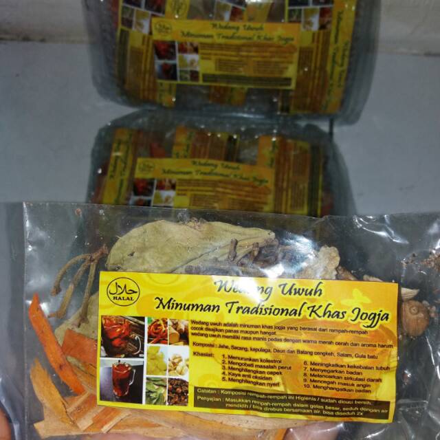 

Wedang uwuh minuman tradisional khas jogja isi 10