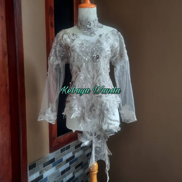 (PO dan READY) Kebaya Atasan Bunga 3D + Tulle Cristal / Kebaya Pengantin / Kebaya Wisuda Modern