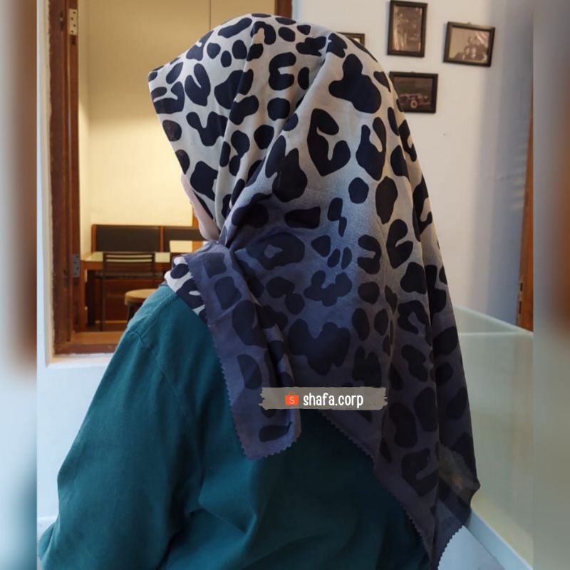 HIJAB SEGI EMPAT VOAL MIX POLY LEOPARD NEW