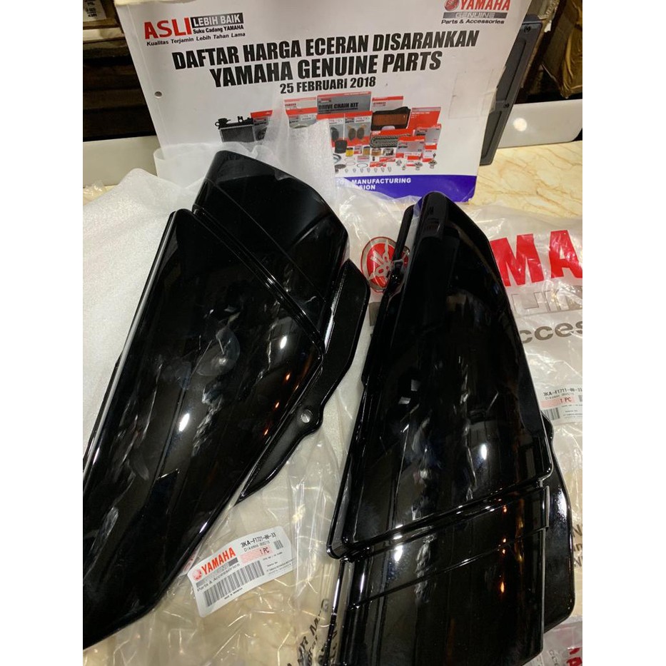 BOX ACCU TUTUP AKI SET RX KING ASLI ORI YAMAHA