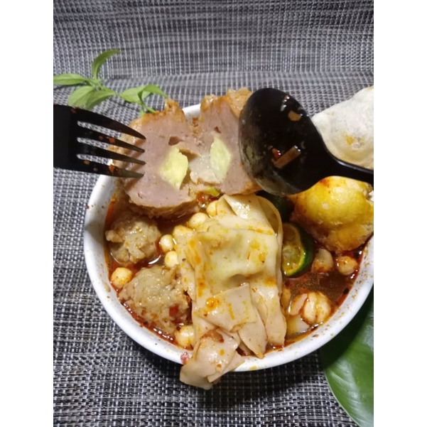 

BAKSO MOZARELLA