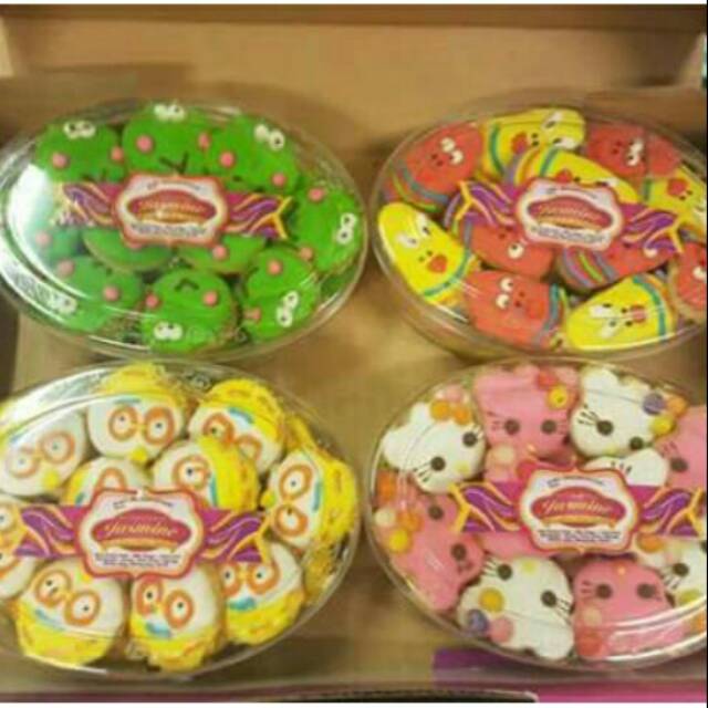 

Kue kering cookies hello Kitty