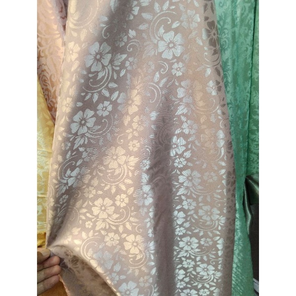 SEMI SUTRA/JAQUARD SILK/Harga per 1/2mtr(0.5)/Jaquard Gliter