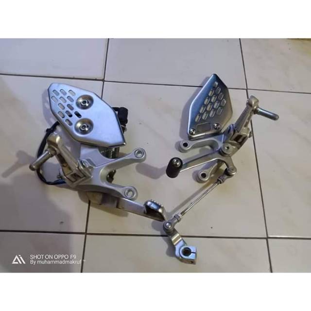 Step Depan Original Yamaha MT25 R25