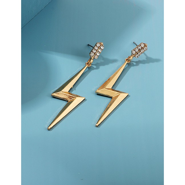 LRC Anting Tusuk Fashion Gold Alloy Lightning Diamond Earrings D28042