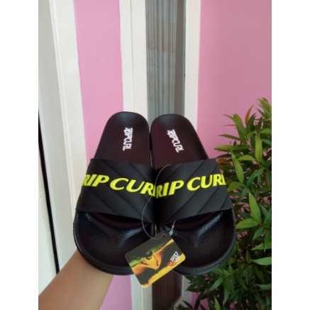 SANDAL PRIA TERBARU RIPCURL