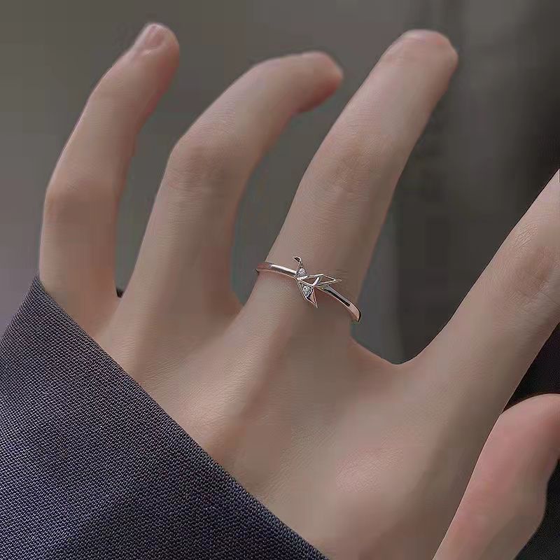 Cincin wanita perak titanium Korean Female Simple Fashion Ring Swan Ring Crystal Ring Female Ins Ring New Accessory V