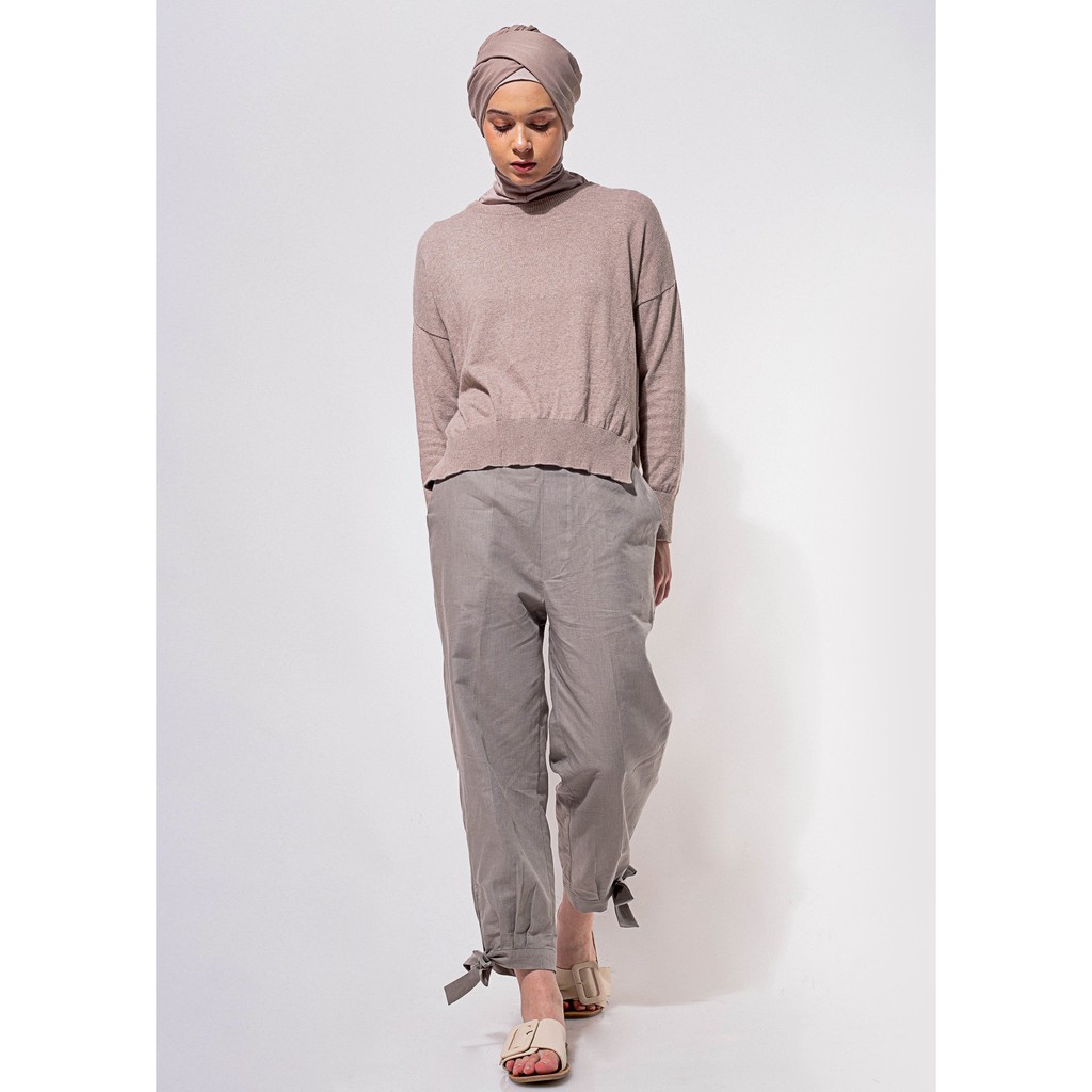 

Brian Pants Gray