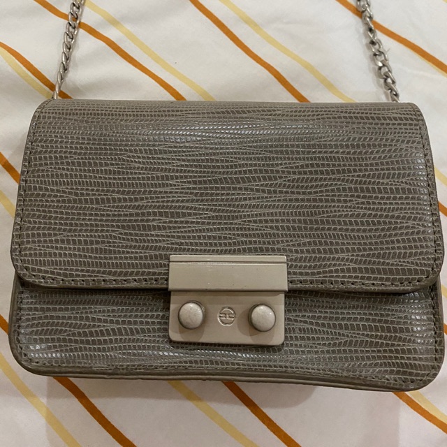 Tas pesta / selempang