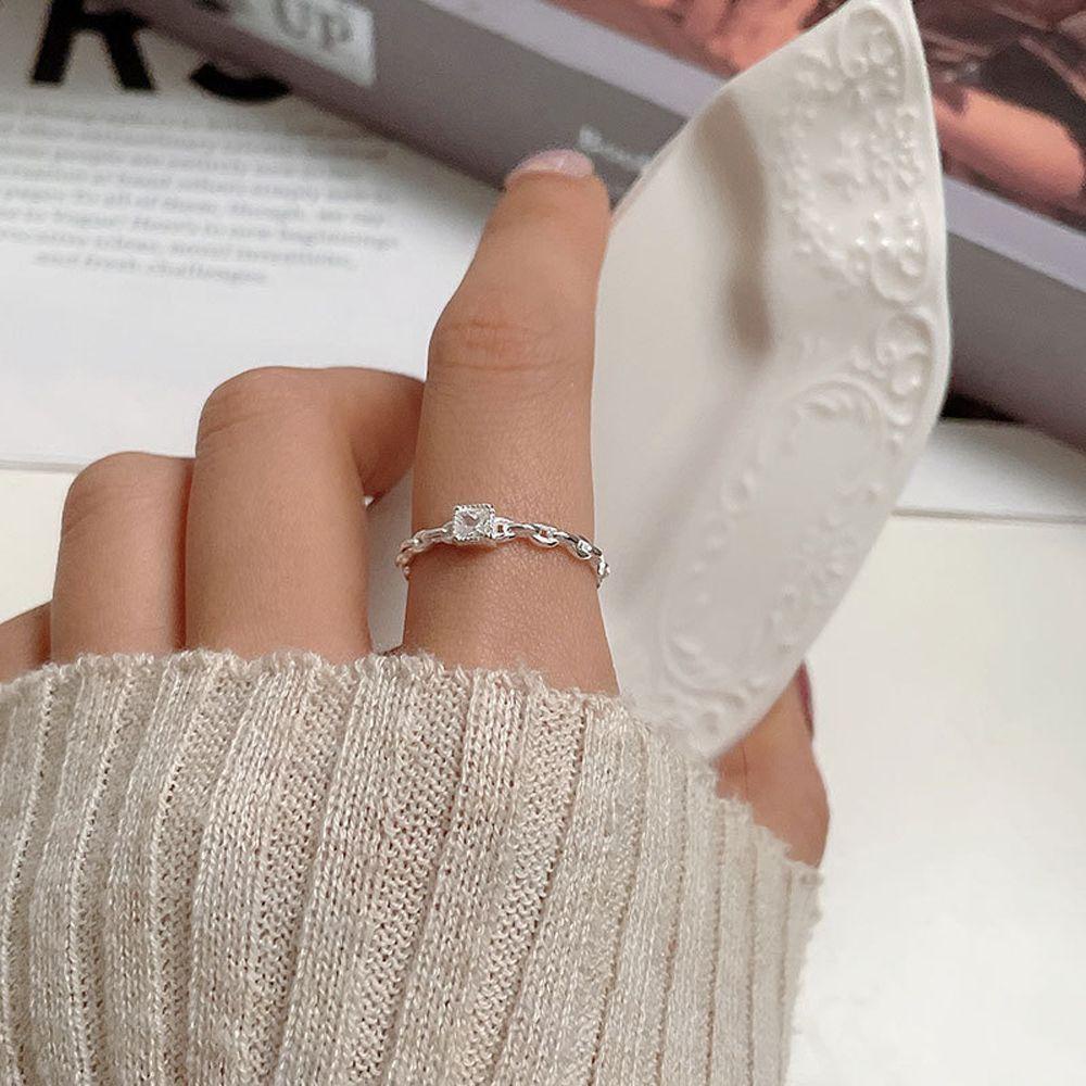 Mxbeauty Wanita Cincin Minimalis Mahasiswa Pernikahan Perak Persegi Kubik Zirkon Gadis Jari Cincin