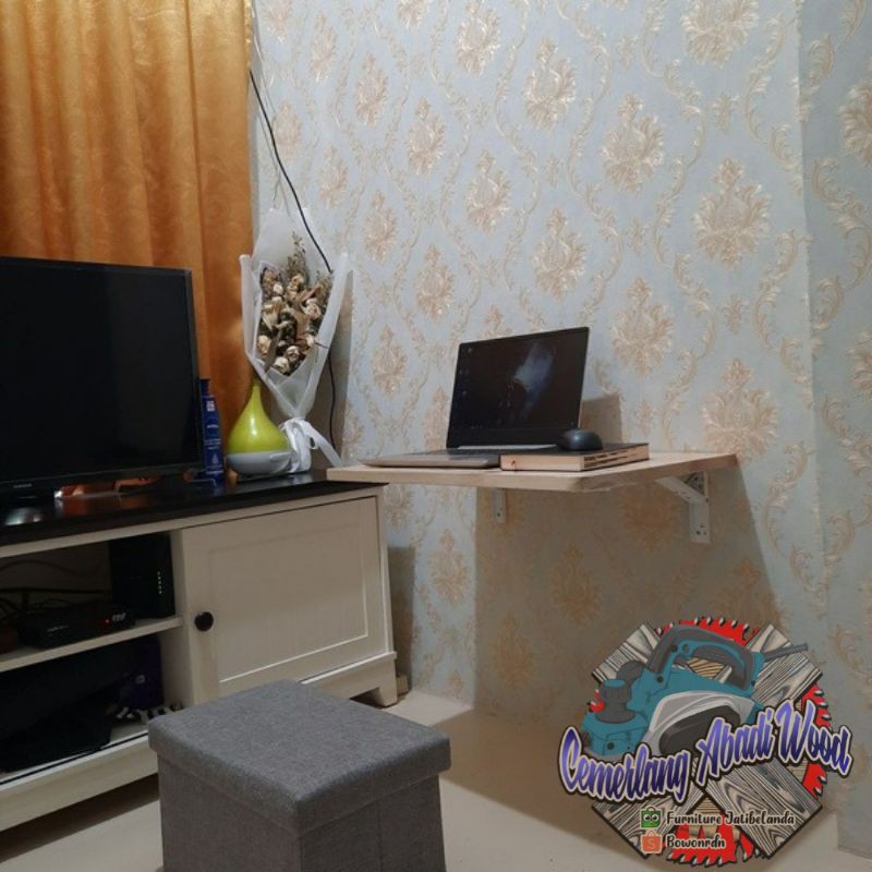 Meja / ambalan dinding lipat kayu jatibelanda