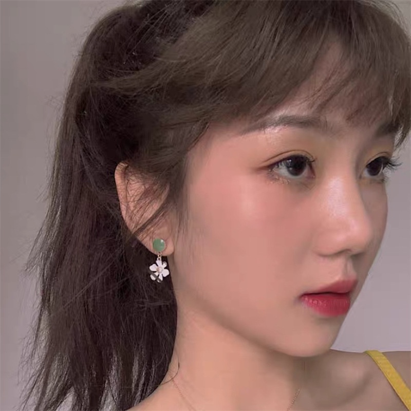 S jarum perak cute Korea gadis segar kecil bunga stud earrings lembut gadis kontras anting-anting wa