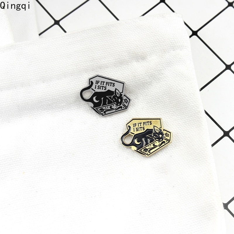 Bros Pin Enamel Bentuk Peti Mati Kucing Hitam Gaya Punk