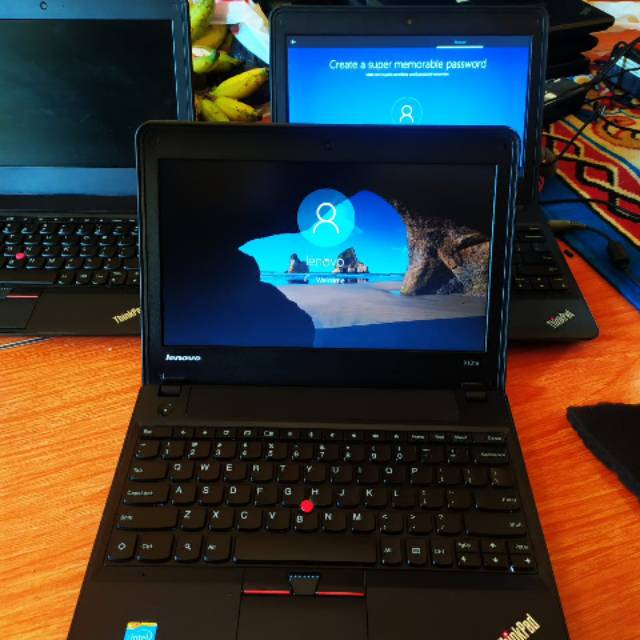 Lenono x131e celeron ram 4gb