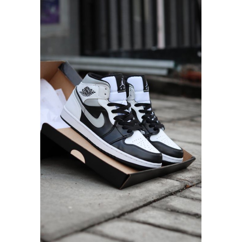 JORDAN 1 MID WHITE SHADOW