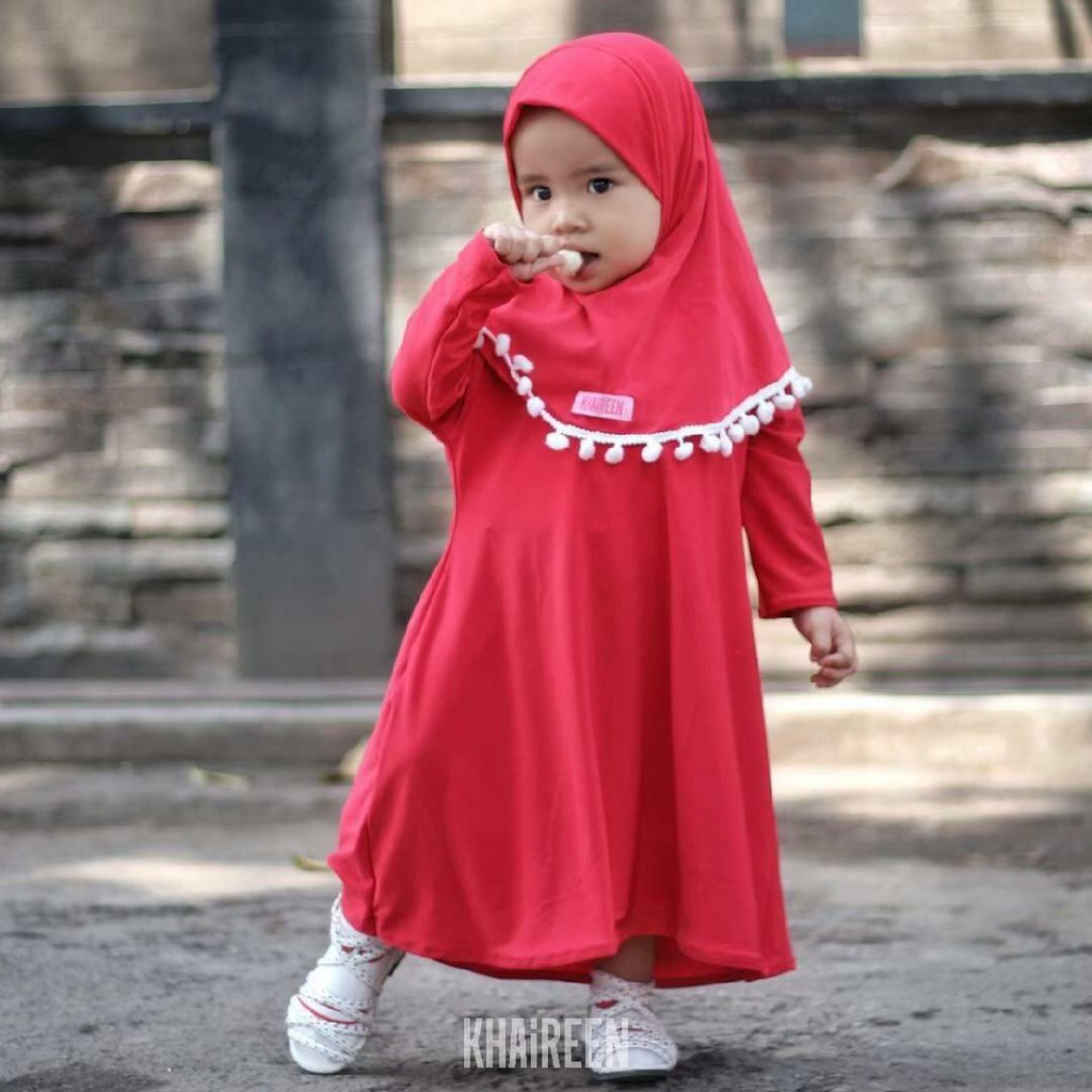 Gamis Pompom