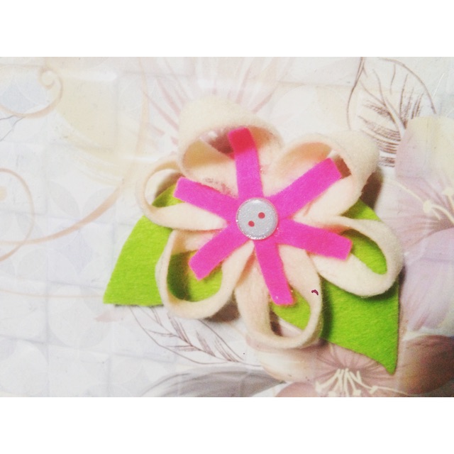 Bros dari kain flanel