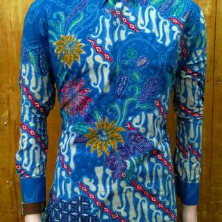 BAJU BATIK MODEL KEMEJA MOTIF KOMBINASI DARI TULIS DI ...