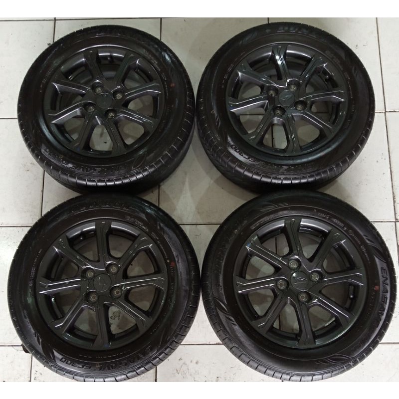 velg mobil bekas original Ayla ring 14 H4x100 plus ban Dunlop 175 65 r14