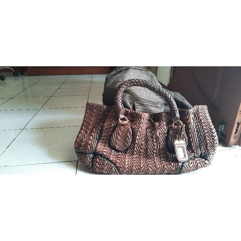 tas branded prelove prada kw super