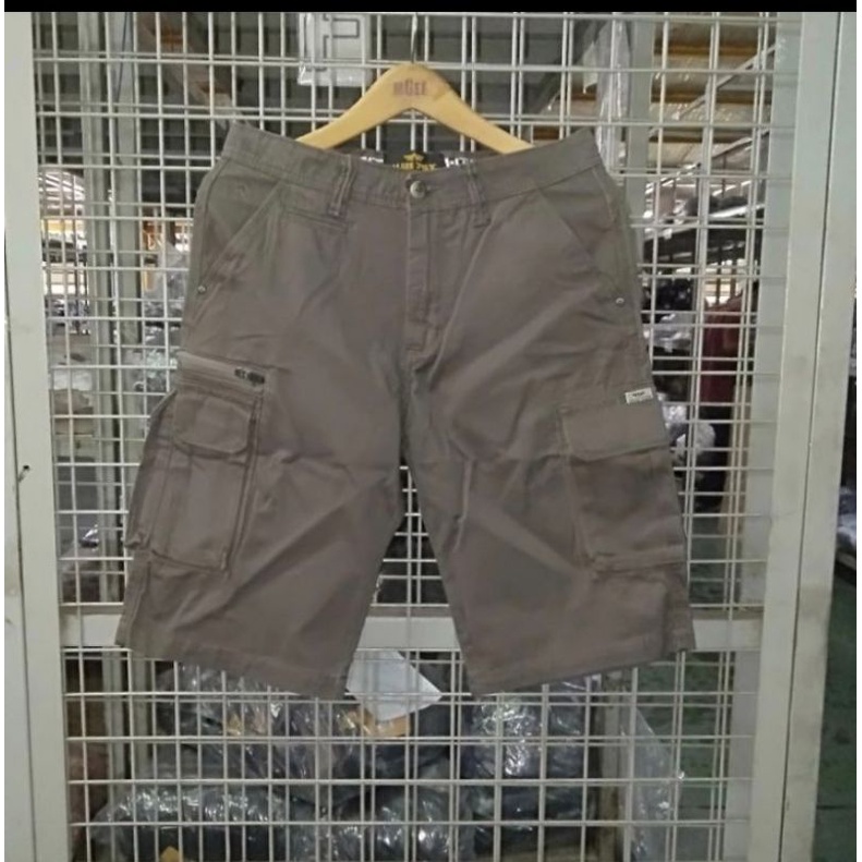 Celana cargo pendek MGEE RIGID C002
