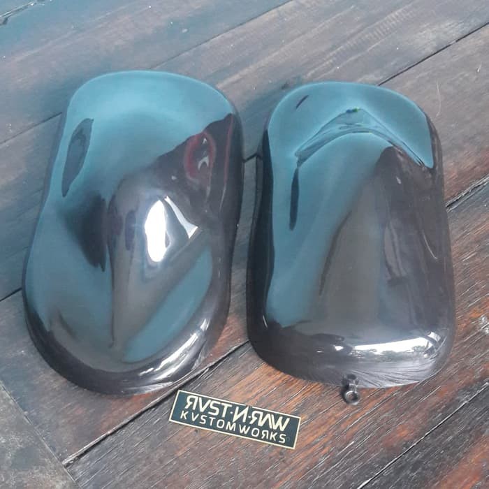 

Mockup Sample Warna Cat dan Water Transfer - Paint Sample Speed Shape
