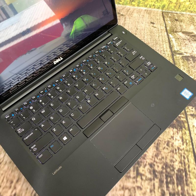 Dell Latitude 7480 Core i7 Gen 7 SSD 256GB TOUCHSCREEN Laptop Second dan bergaransi