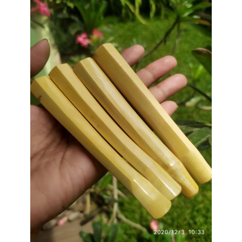 

PIPAROKOK GALIH KAYU KEMUNING NIKMAT GURIH