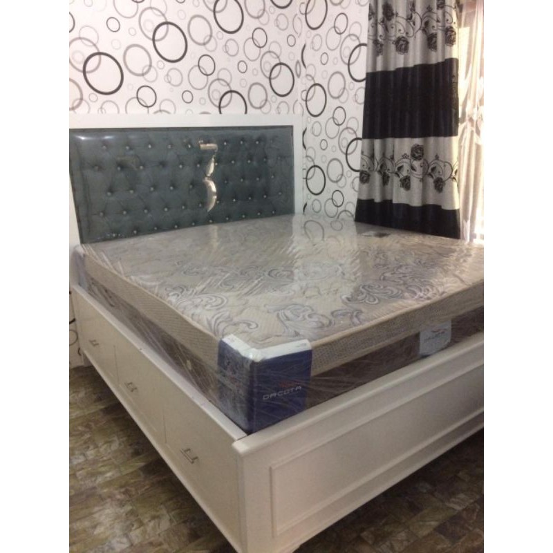 RANJANG KAYU LACI/TEMPAT TIDUR LACI BAWAH