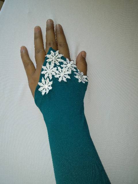 Handsock / manset ring renda