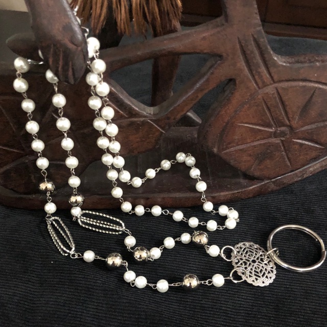 

Lanyard mutiara