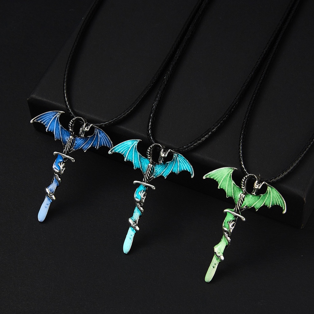 Kalung Rantai Liontin Naga Luminous Glow In the dark Gaya Punk Vintage Untuk Pria