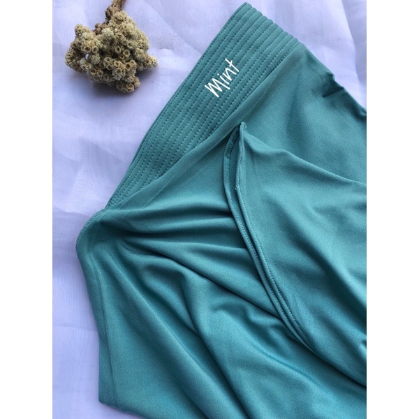 Bergo sport jersey High Quality menutup dada/Jilbab sport-Mint