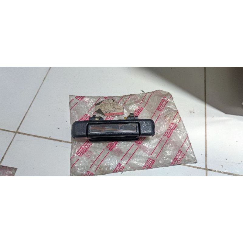 handle pintu luar corolla se saloon ee80 handel pintu corolla se saloon tarikan pintu corolla sallon