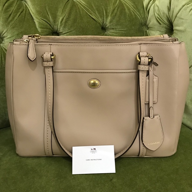 Preloved coach handbag original