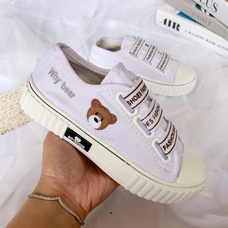 Sepatu Sneakers BOYSCODE Why Bear Karet/ Sepatu Wanita Korea