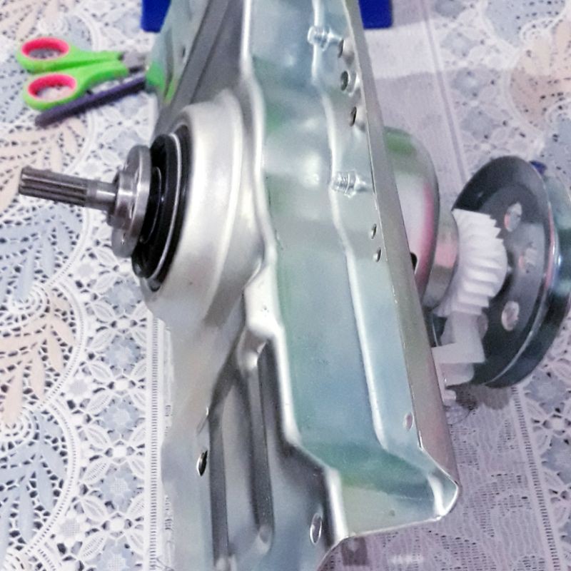 GEAR BOX MESIN CUCI ELECTROLUX EWT 704S / EWT 754