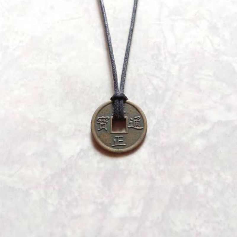 Kalung tali koin china logam || Kalung Tali Hitam Liontin Koin China || Kalung Pria Kalung Wanita