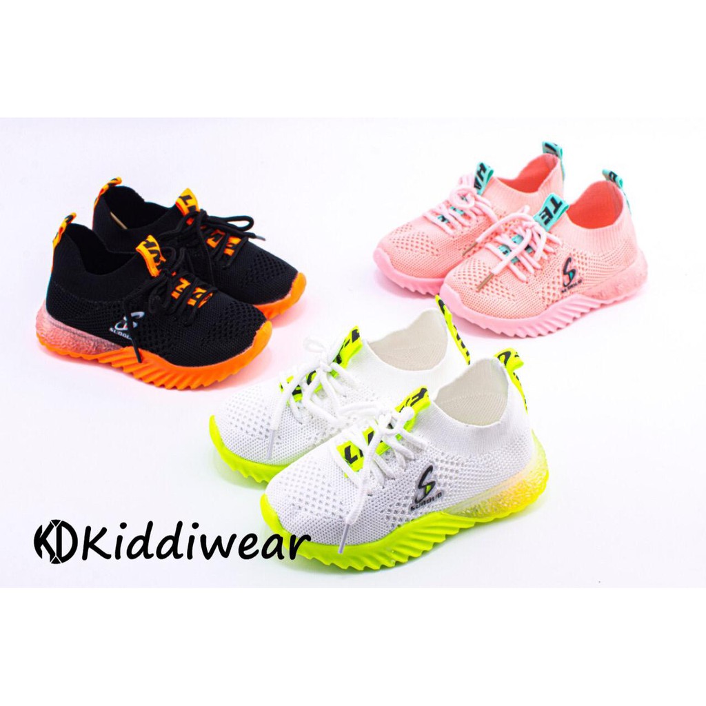 (Kiddiwear) Sepatu anak Led / Sepatu Anak Casual Import Usia 1-5 Tahun MBK20.