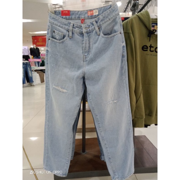 jeans wanita logo ori